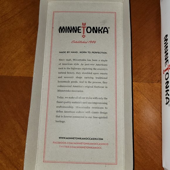 Minnetonka Leopard Moccasins Flats Slippers Size 7 NEW - Picture 7 of 7